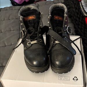 Harley-Davidson Black and Silver Leather Boots